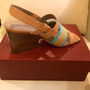 Size 9 Brand New Donald Pliner Breea Slingback Pump